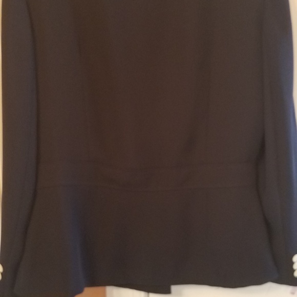 Jacket - Picture 5 of 5